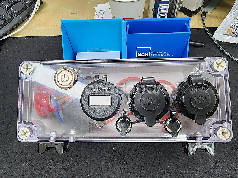 캠핑파워뱅크 용 12v 파워탭 판매합니다--8