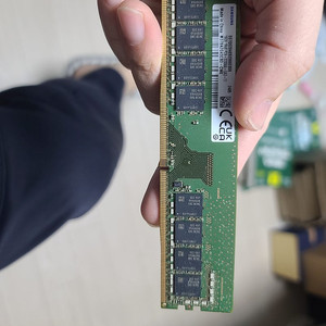 16GB RAM