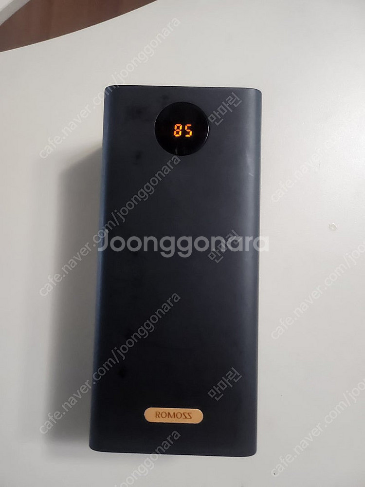 로모스 60000 mah 보조 베터리 팝니다--0