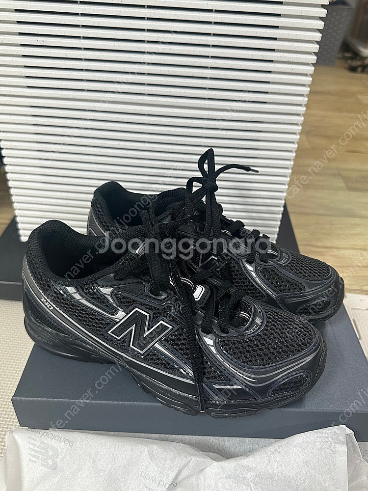 뉴발란스 740 220 새상품--0