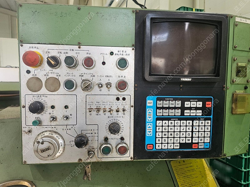 히타치세이키 8인치 CNC선반 NK 20 판매합니다 이미지