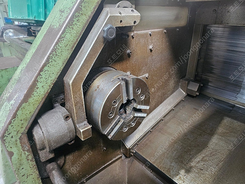 히타치세이키 8인치 CNC선반 NK 20 판매합니다 이미지