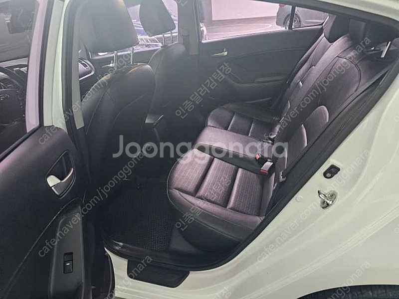 기아 더뉴 K3 16 GDI 트렌디 저렴하게 판매합니다...--5