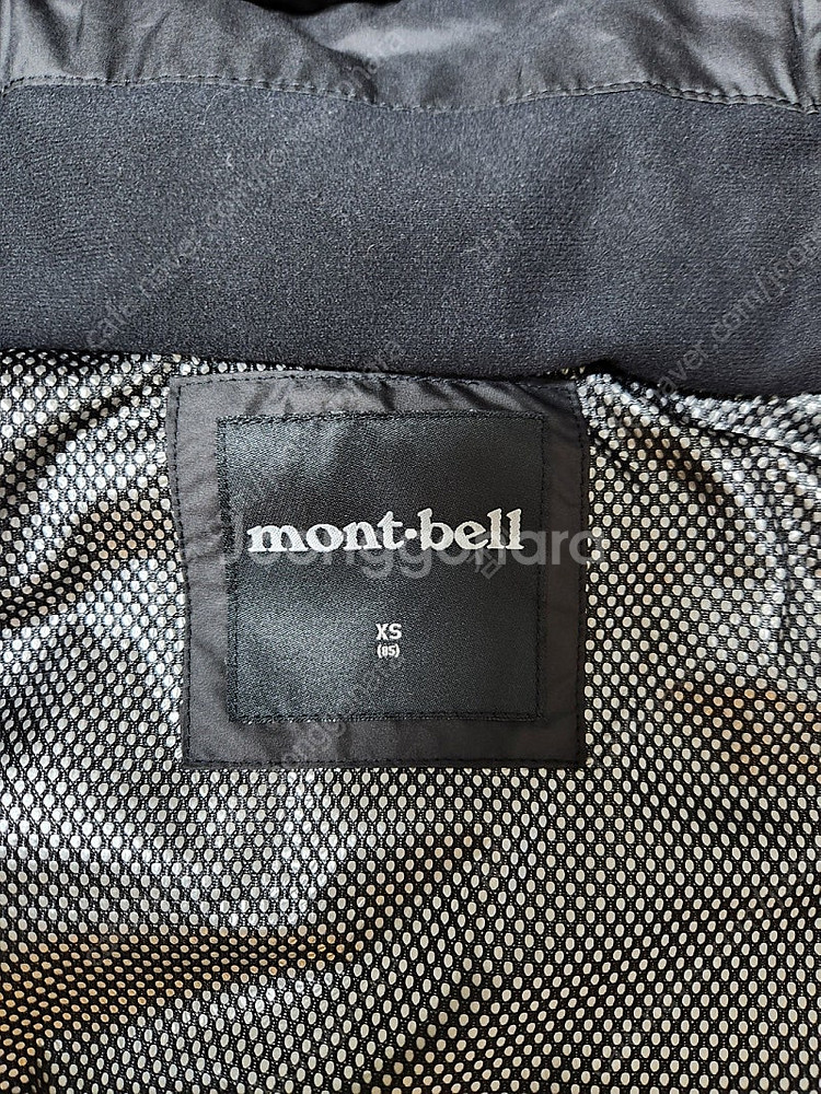 몽벨 롱패딩 2회 착용 상태A+++(반값택배 포함금액)--2