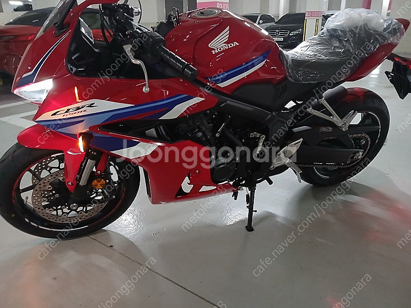 CBR650R 신차 서울 무주행 E클러치 모델--9