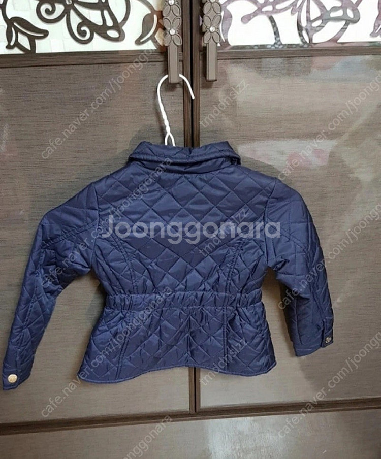 110사이즈 게스 누빔자켓 세탁완료 택포 15000원--1