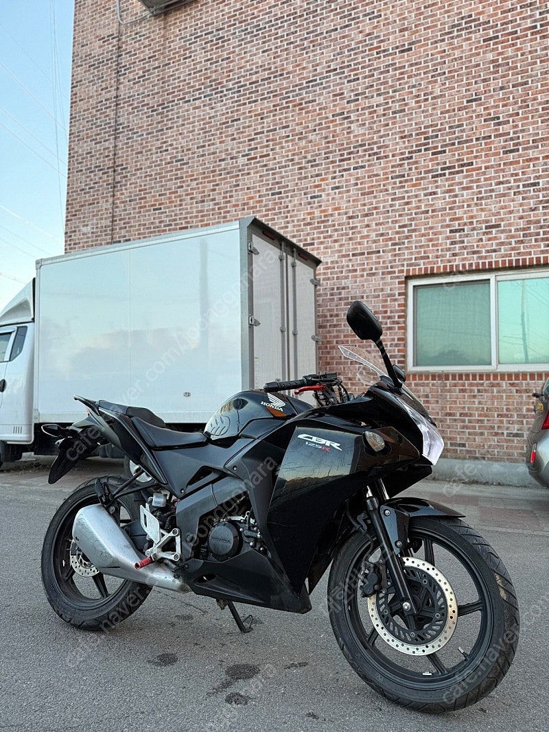 [점검완료]혼다 CBR125R 14년식 블랙 소모품올교...--0
