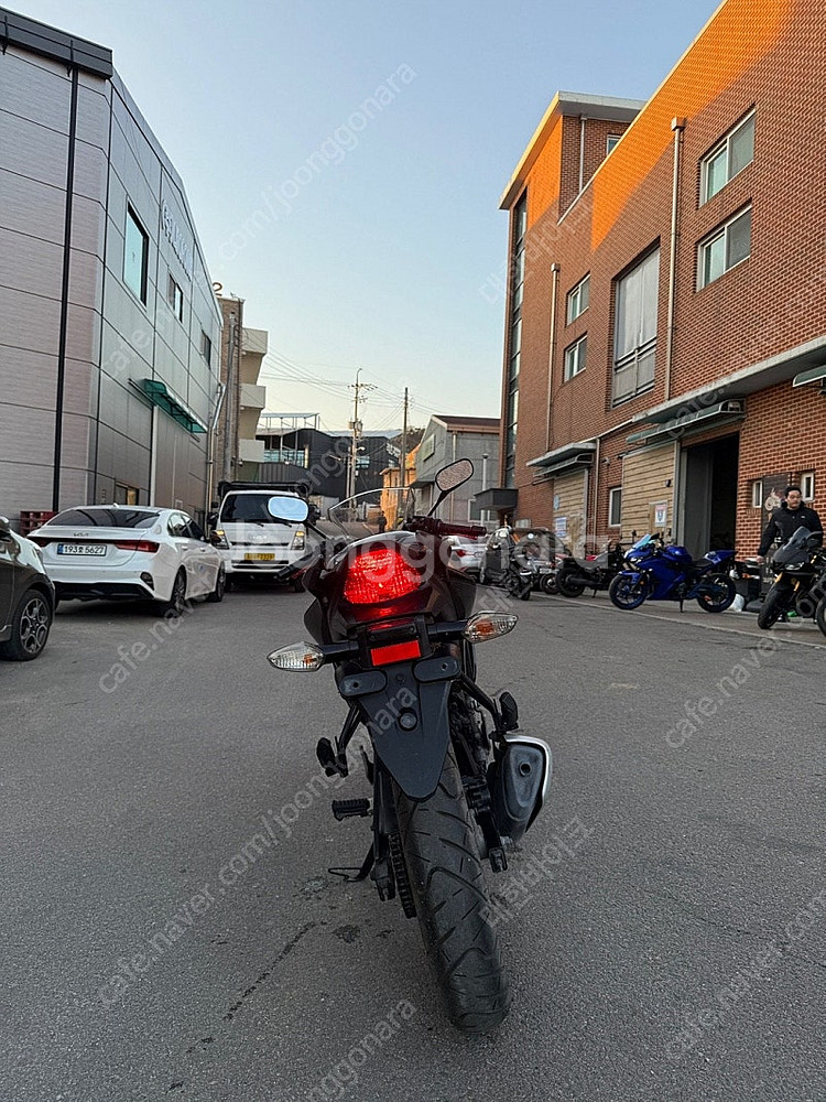 [점검완료]혼다 CBR125R 14년식 블랙 소모품올교...--6