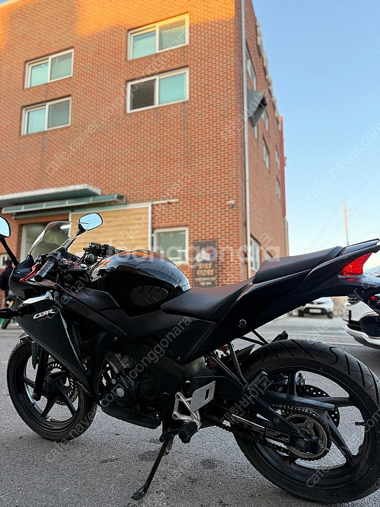 [점검완료]혼다 CBR125R 14년식 블랙 소모품올교...--7