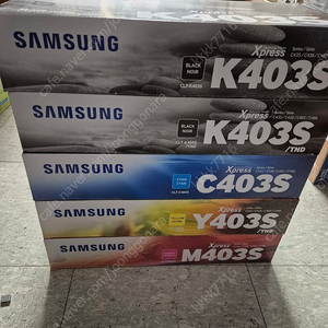 삼성 정품칼라토너 CLT-K403S 2개, M403S, Y403S, C403S 팝니다.