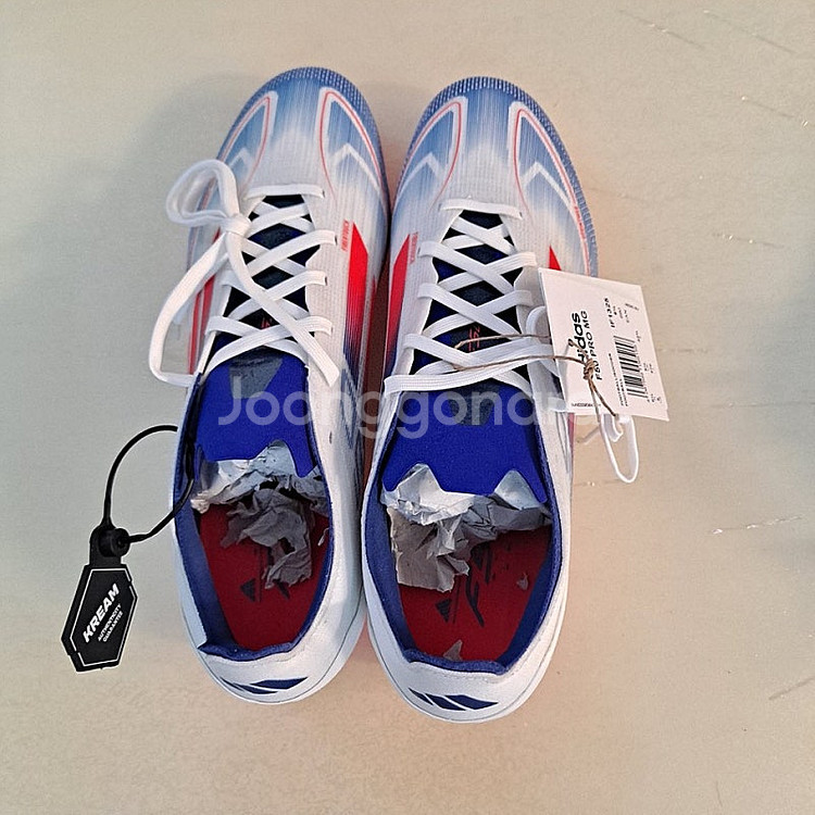 아디다스 F50 Pro MG 축구화 (270)--0