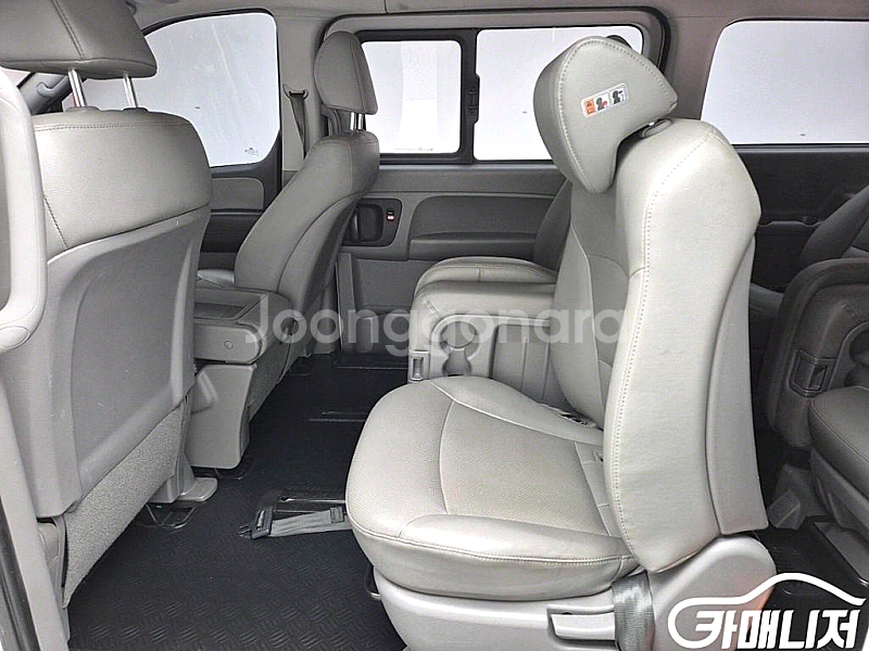 더 뉴 그랜드 스타렉스 4WD 웨건 12인승 2021 ...--4