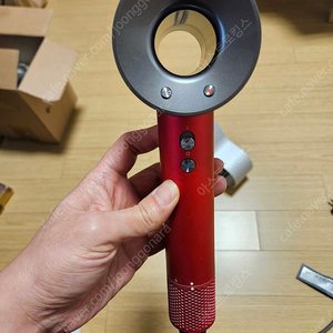 A급 Dyson 슈퍼소닉 드라이어 싸게 팝니다