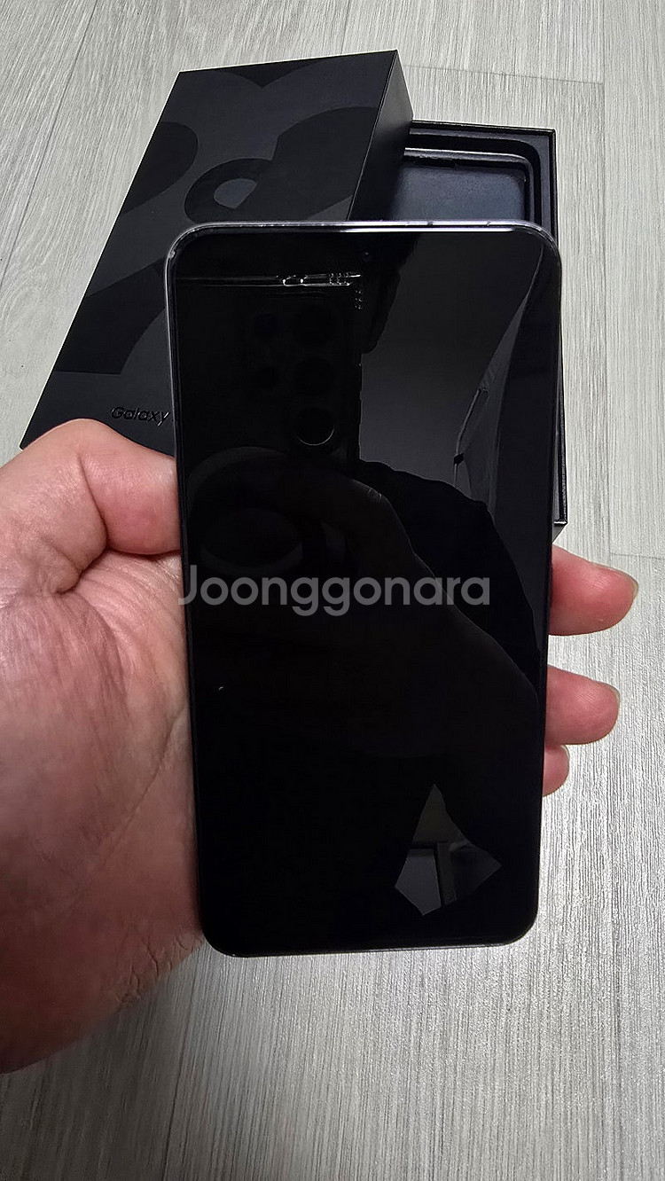 갤럭시S22 블랙 256G 팝니다.--0