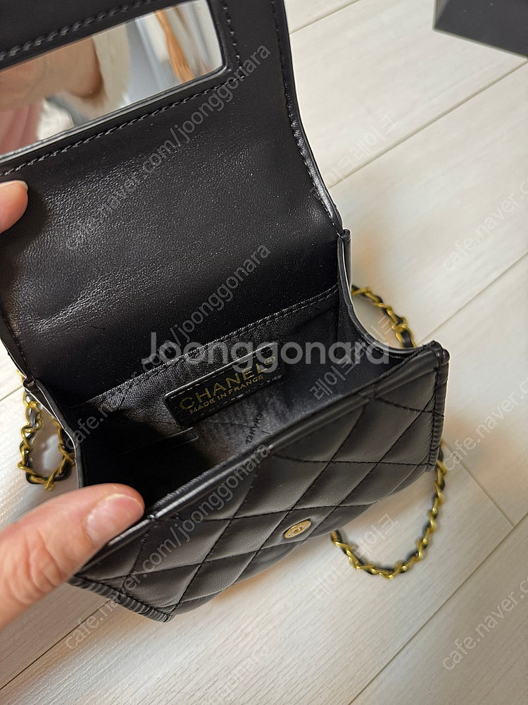 [판매 새상품] 샤넬 뷰티 미니 퀼팅 크로스백 토트백--8