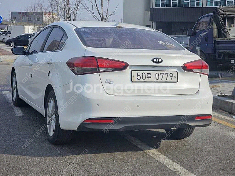 기아 더뉴 K3 16 GDI 트렌디 중고차 판매합니다 ...--2