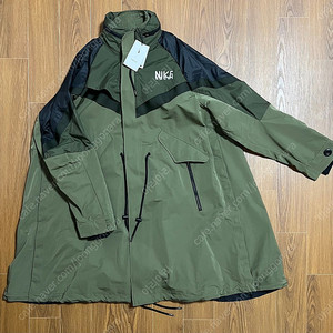 [L] ​나이키 x 사카이 (nike x sacai) 트랜치 재킷