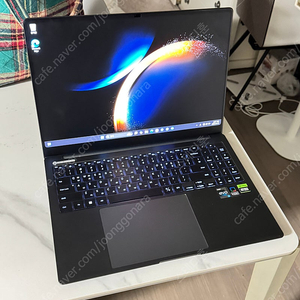 삼성 갤럭시북 i9-13900 RTX4070 고사양 게이밍 노트북 급쳐 대전