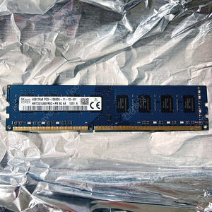 DDR3 sk하이닉스 램 4GB 2Rx8 PC3-12800U(택포 12,000원)