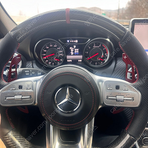 벤츠 W176 A45 AMG 카본 D컷핸들 판매합니다