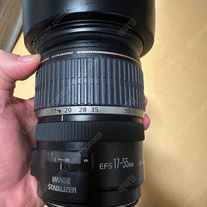 캐논 EF-S 17-55mm f2.8 IS USM 축복렌즈 팝니다.