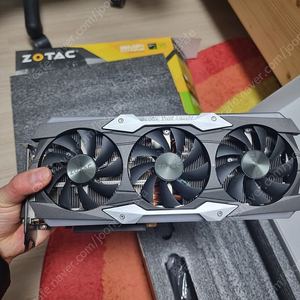 조텍 1080Ti 익스트림 코어 에디션 팝니다