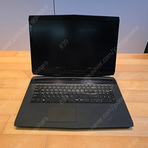 에일리언웨어 노트북 Alienware M17 (i9-8950HK, 램64, RTX 2080 Max-Q, 4K UHD, M.2 nvme SSD 1TB) 게이밍노트북