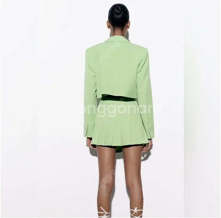 ZARA 자켓 스커트 셋업--2