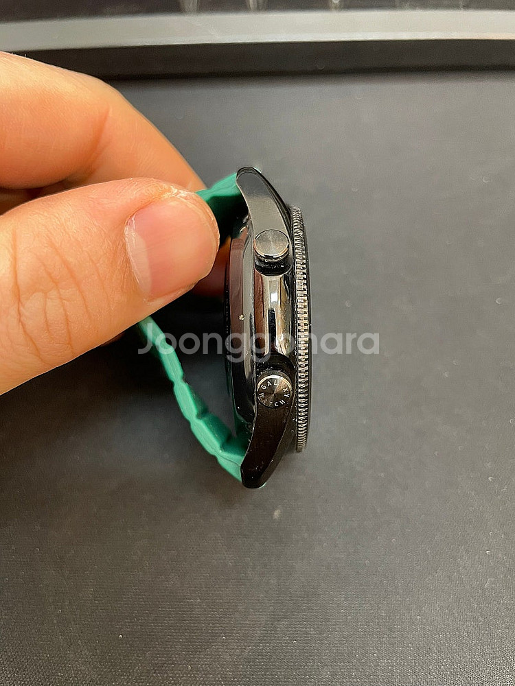 갤럭시워치3 블랙 45mm 상태좋은 중고5만 팝니다.--5
