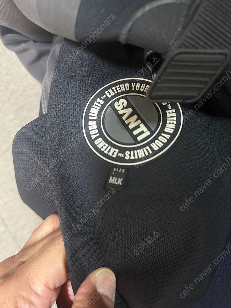 산티 이라이트 플러스 드라이슈트 판매합니다--7