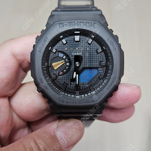 지샥 GA-2100FT-8ADR