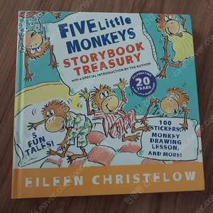 Five little monkeys storybook treasury(택포9천원)