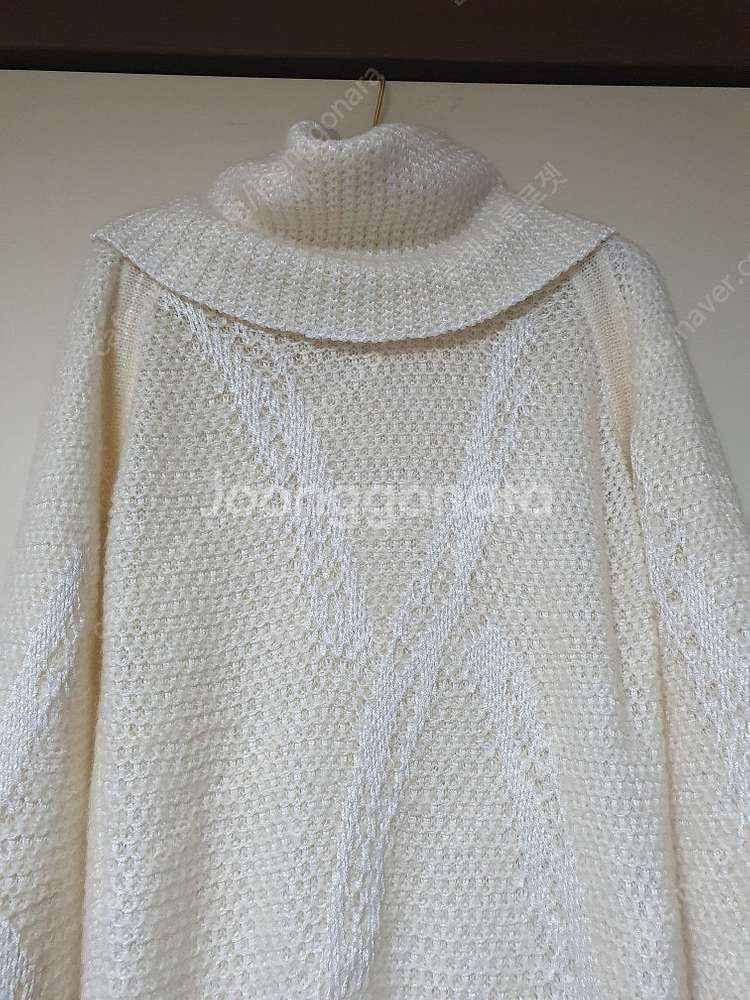 샤넬 CHANEL 아이보리 글리터링 터틀넥 니트 (42...--2