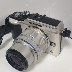 올림푸스 E-PL1+ 올림푸스14-42mm (부품또는수리용)