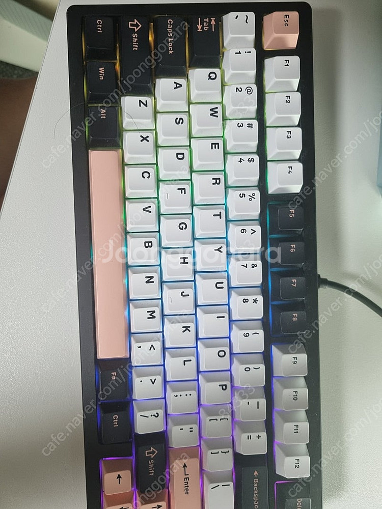 웨이브75 RGB 판매합니다--0