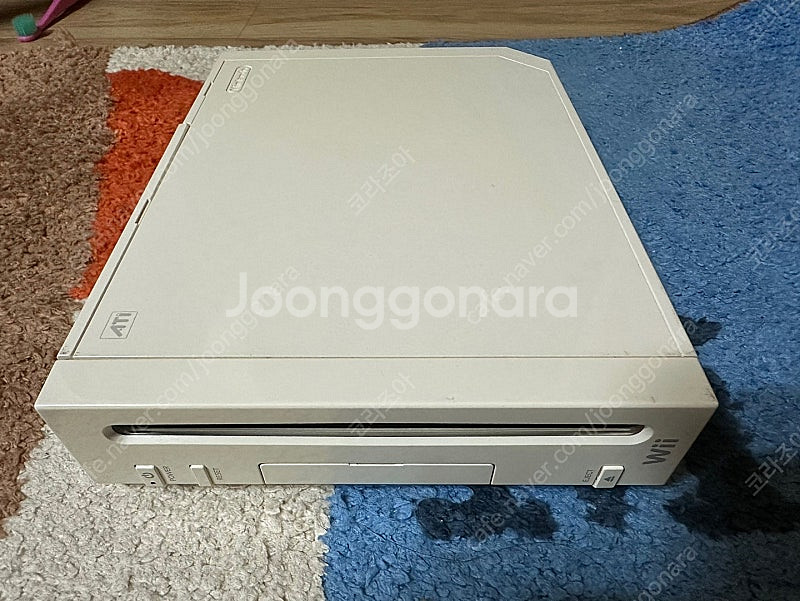 닌텐도위 wii 본체만 판매 합니다.--0