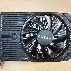 조텍 GTX 1050 2G 무전원 그래픽카드 택포 팝니다.