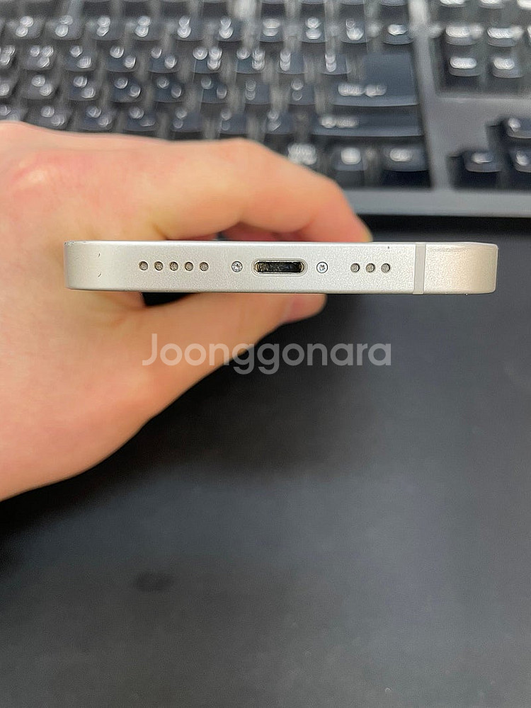 아이폰14 화이트 128GB 상태좋은 중고45만팝니다.--6