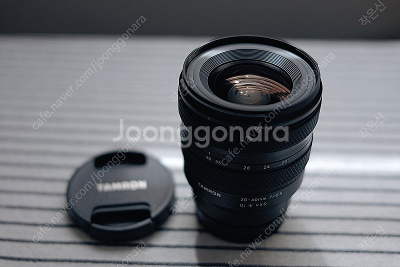 탐론 20-40 소니 FE 마운트 판매합니다.(신품급)--2