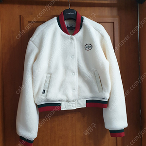 디아도라 아틀레티카 플리스 자켓