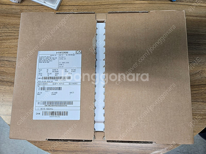 맥북에어 M2 13인치 512GB, 16GB램, 스타라...--6