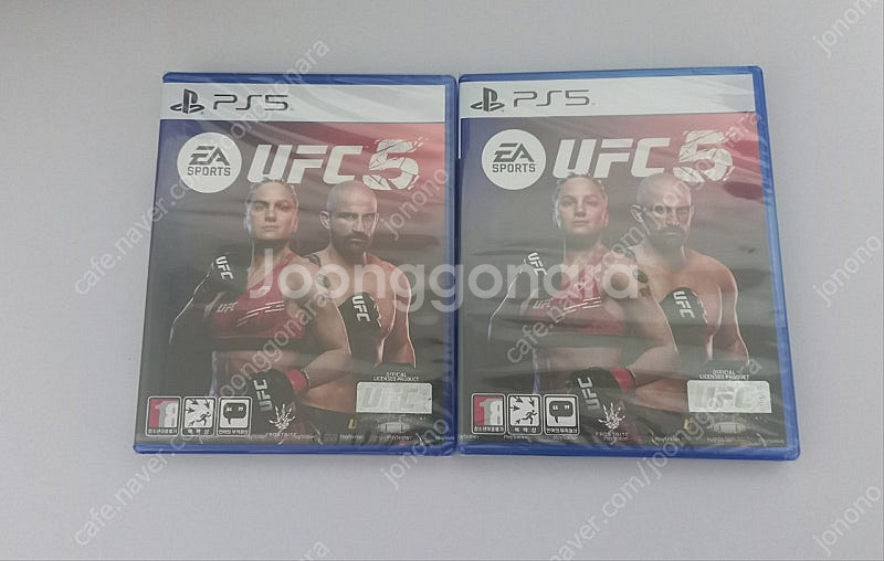 ps5 UFC5 새상품 미개봉--0