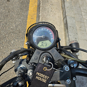 20년 부캐너 125 팝니다.