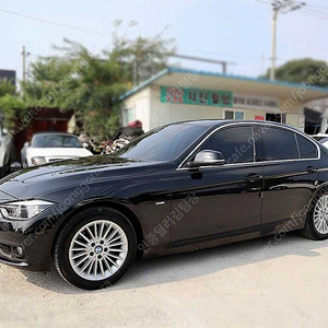 BMW 3시리즈 (F30) 320i 럭셔리 최저가 판매합니다. ★전액할부★저신용★