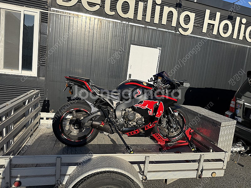CBR1000rr--0