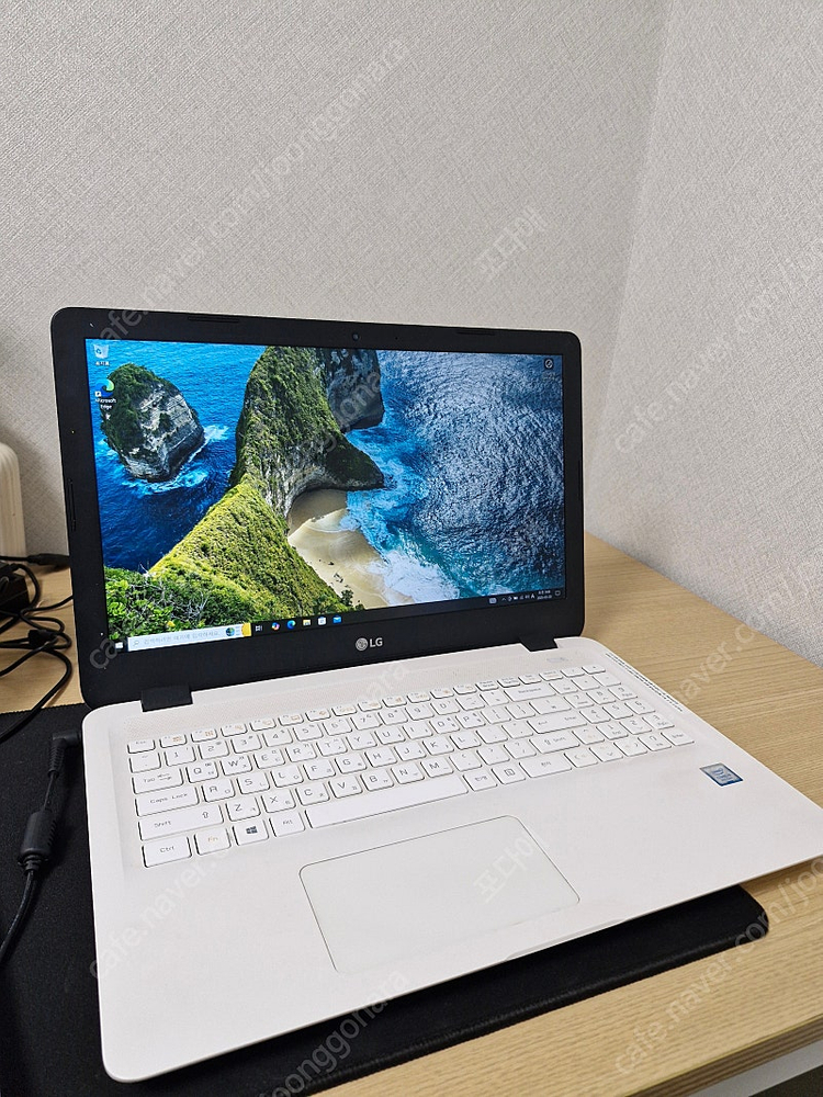 LG 노트북 i3-8세대 팝니다!--2