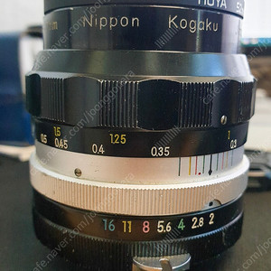 니콘 nikon mf 35mm f2 ai 개조 완료된 렌즈 팝니다.