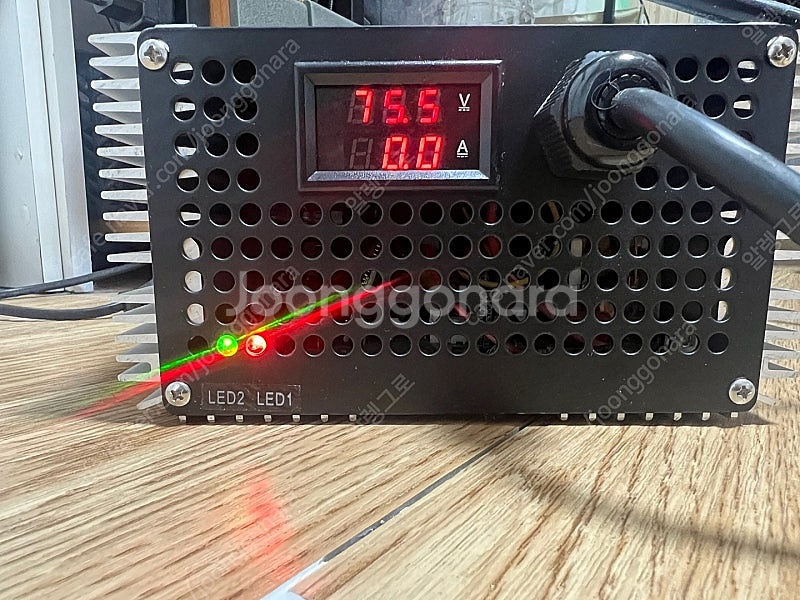 KP1200C-75 배터리 충전기--1