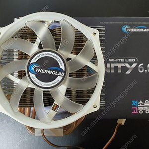 써모랩 TRINITY WHITE LED 6.0 (CPU 쿨러) 판매합니다.