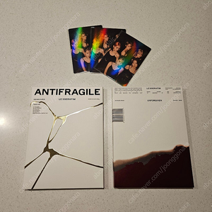 르세라핌 ANTIFRAGILE/ UNFORGIVEN 개봉 CD + 위버스샵 특전 단체 엽서 일괄 판매 합니다